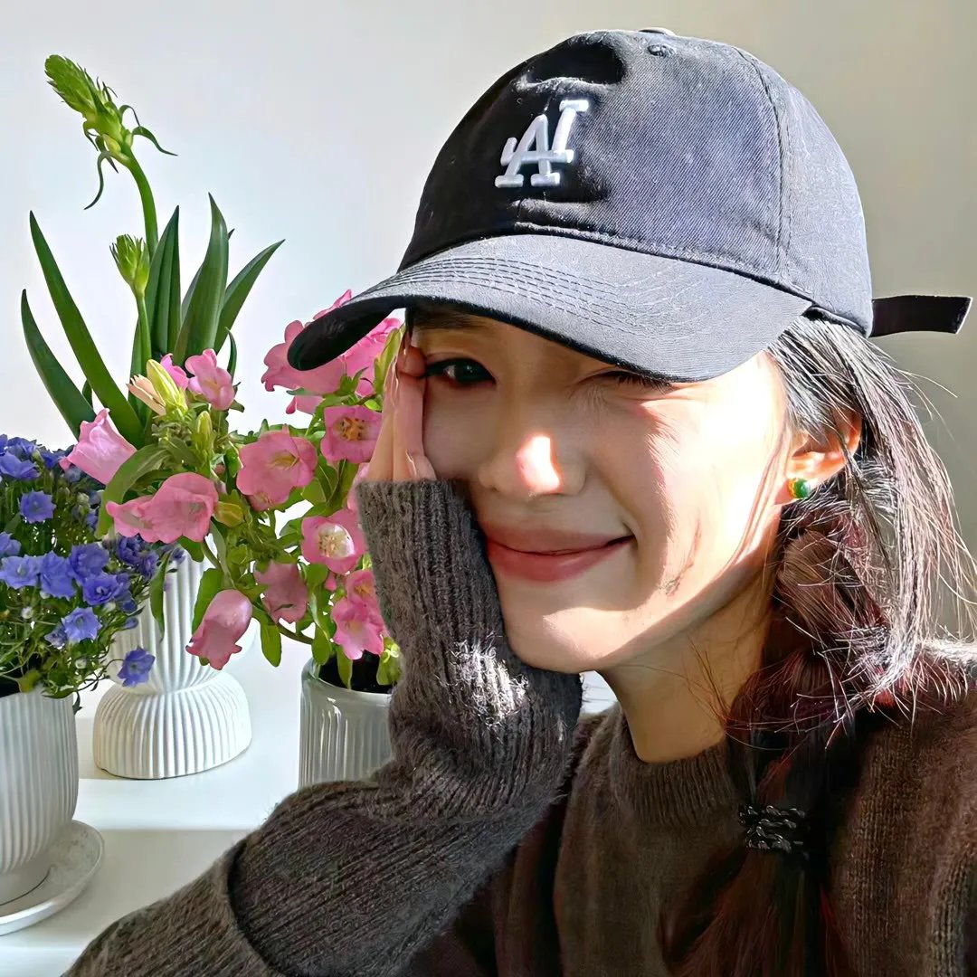 劳拉·马尔斯的眼睛